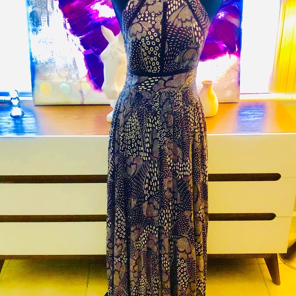 Maxi Dress 👗 - Picture 2 of 10